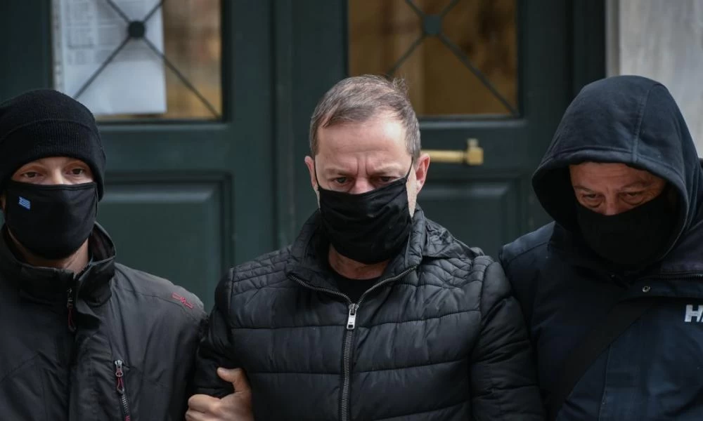 ''Βόμβες'' για Λιγνάδη: ''Έχει πλάτες-Ήταν «φυτευτός» στο Εθνικό''
